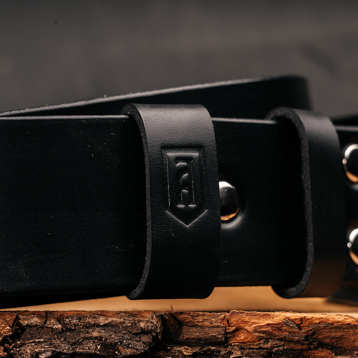Curea No.3 Neagra